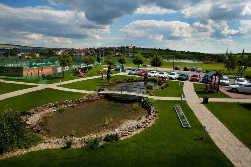 Hotel Kraví hora - turistický cíl