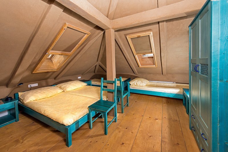 DOTEK - dům obnovy tradic, ekologie a kultury