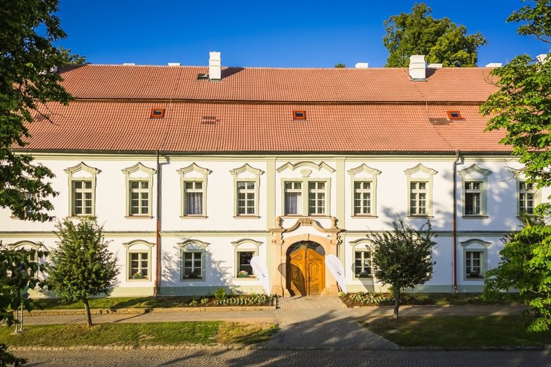 Zámek Načeradec
