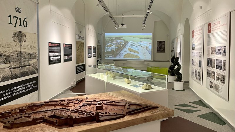 Ostrov - Infocentrum Na Zámku