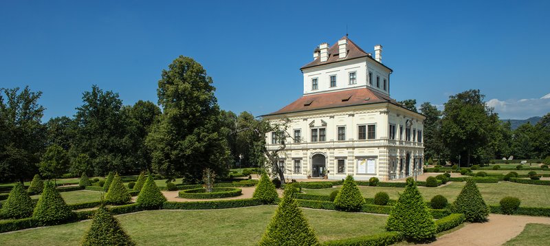 Ostrov - Infocentrum Na Zámku